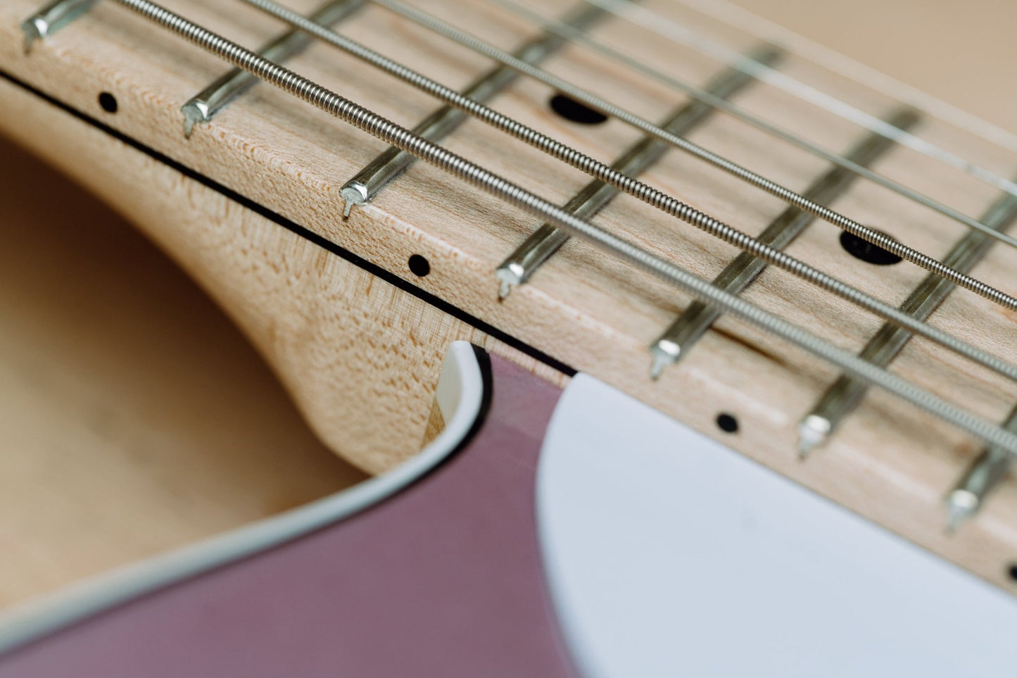 INDIANA BURGUNDY MIST * - westvalleyguitars