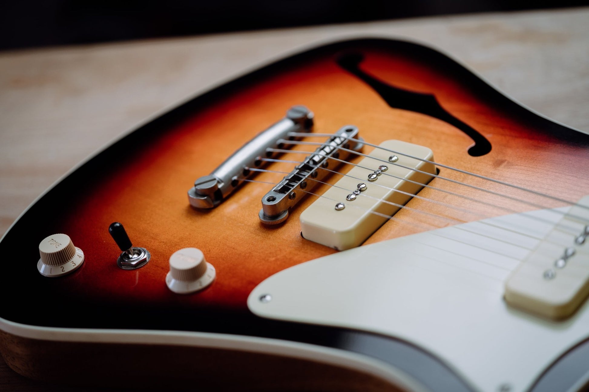 INDIANA CLASSIC AUTUMN BURST - westvalleyguitars
